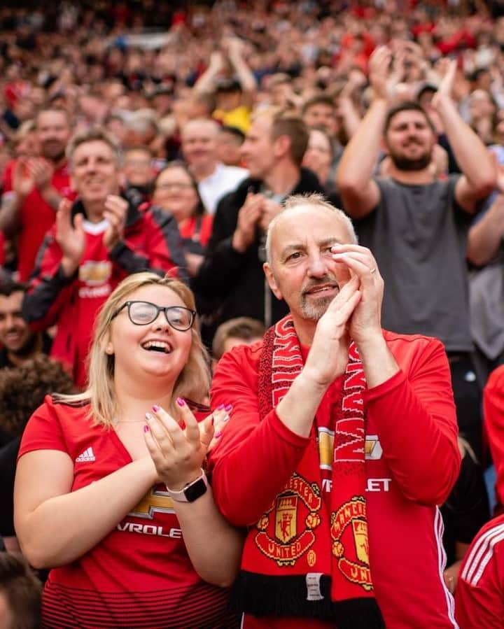 マンチェスター・ユナイテッドさんのインスタグラム写真 - (マンチェスター・ユナイテッドInstagram)「#TFW the 2019/20 @PremierLeague fixtures are released on Thursday! 🙌 #MUFC」6月9日 20時01分 - manchesterunited