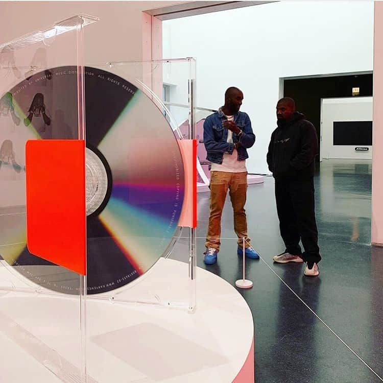 GlobalFvshionさんのインスタグラム写真 - (GlobalFvshionInstagram)「Virgil & Kanye (2019)(Colorized)」6月9日 20時25分 - artilizage