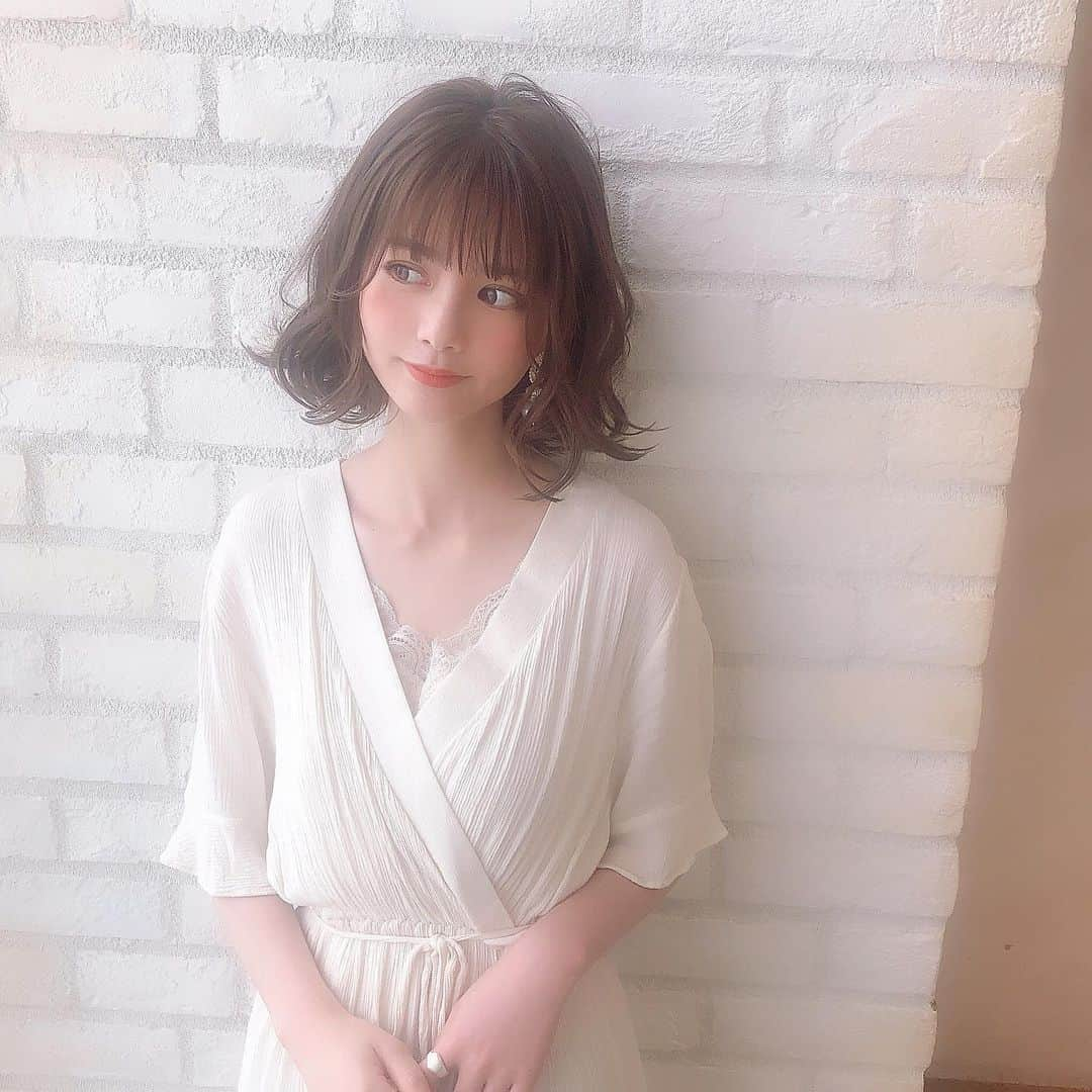 MISAさんのインスタグラム写真 - (MISAInstagram)「ㅤㅤㅤㅤㅤㅤㅤㅤㅤㅤㅤㅤㅤ ㅤㅤㅤㅤㅤㅤㅤㅤㅤㅤㅤㅤㅤ 最近白が好きでよく着る👼🏻 このワンピースは韓国のホンデで買いました🇰🇷 ㅤㅤㅤㅤㅤㅤㅤㅤㅤㅤㅤㅤㅤ そして新作ピアスとイヤリング早速届いたよ 報告沢山もらってますありがとうみんな😭💓 前発売した商品がセールになってたりするので また見てみてくださいな🌼 ㅤㅤㅤㅤㅤㅤㅤㅤㅤㅤㅤㅤㅤ」6月9日 20時34分 - chatae._