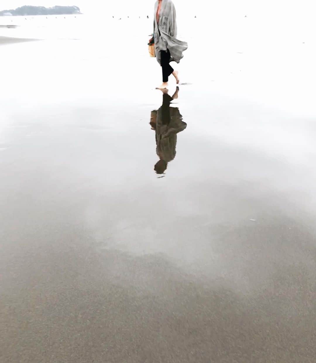 早坂香須子さんのインスタグラム写真 - (早坂香須子Instagram)「アーシング」6月9日 21時09分 - kazukovalentine