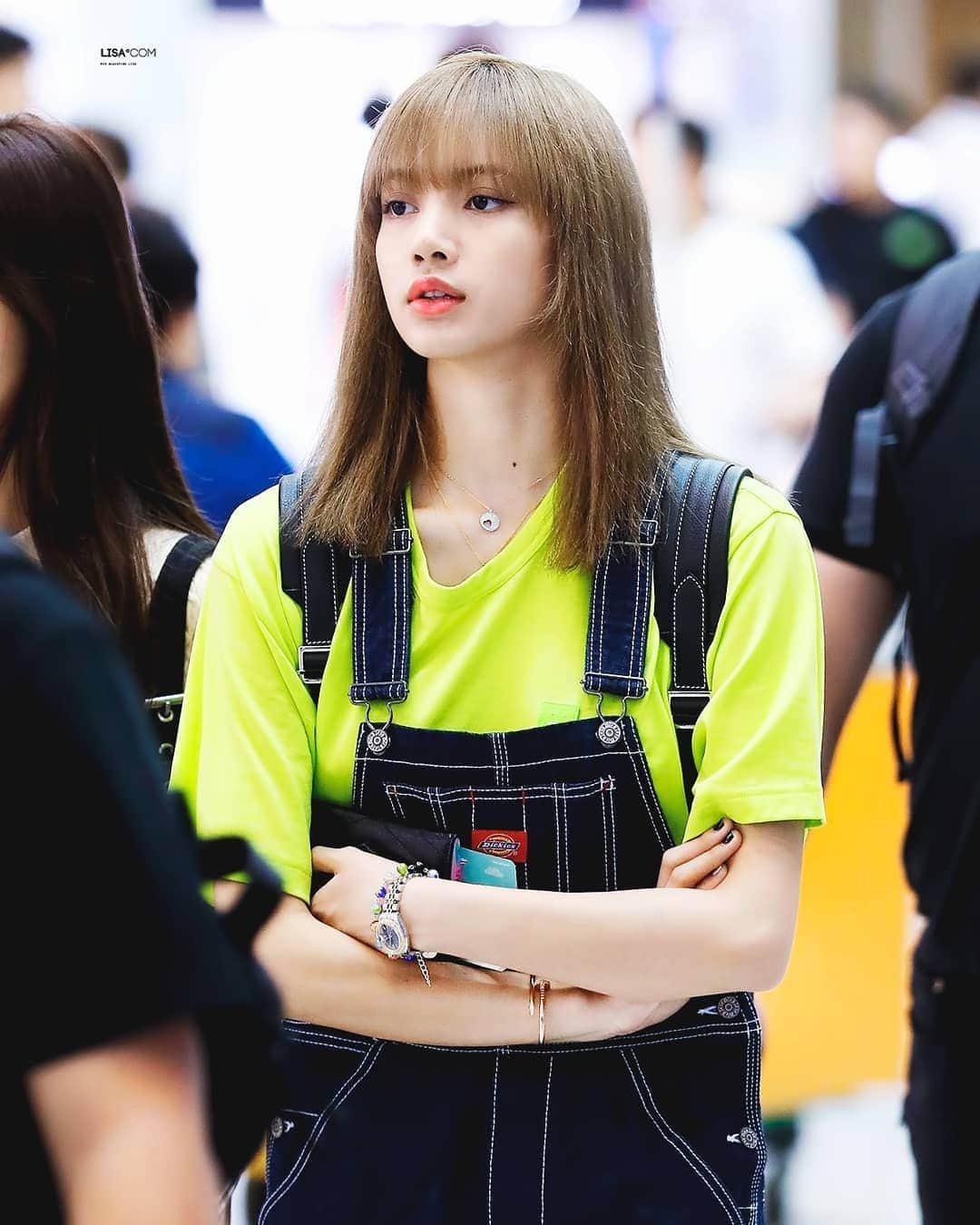 リサさんのインスタグラム写真 - (リサInstagram)「190606 - Incheon Airport #BLACKPINK#블랙핑크#LISA#리사 —© Lisa.Com」6月9日 21時06分 - lisa.blackpink