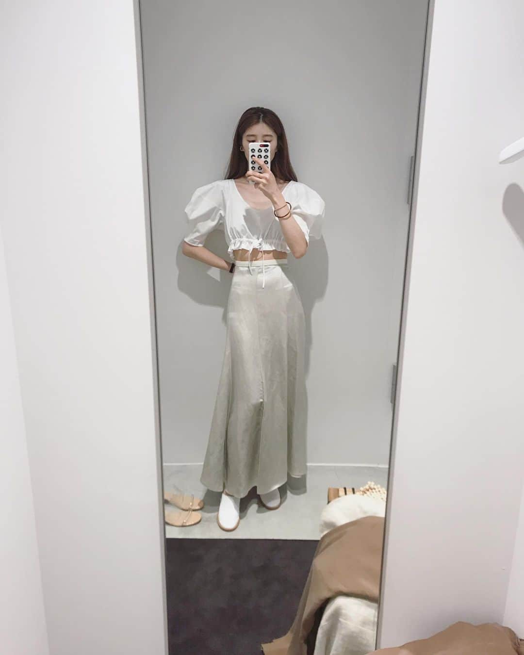 のインスタグラム：「ひさびさのおかいもーの♡ やっぱりこういうのずっとすき🍈」