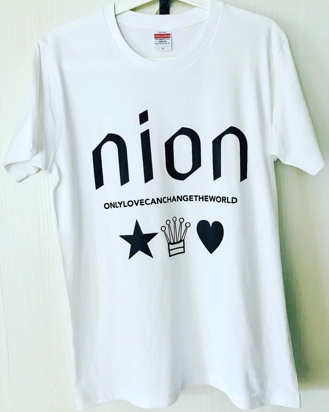 三原康可さんのインスタグラム写真 - (三原康可Instagram)「Brand new "nion T shirt" Designed by Mihara Coming soon  #nion #2音 #tshirt #japan  #rock  #onlylovecanchangetheworld」6月9日 22時20分 - mihara.yasunori