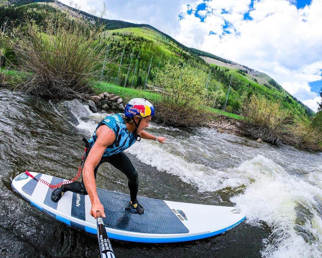 goproさんのインスタグラム写真 - (goproInstagram)「Photo of the Day: Charging through snowmelt currents with #GoProAthlete @kai_lenny + #GoProHERO7 Black. • Another day at the 2019 #GoProMtnGames is underway. Follow along for more action from our #GoProFamily. • • • @MountainGamesVail @VVFoundation @VailMTN #GoProSurf #GoPro #SUP #VailColorado」6月9日 22時12分 - gopro
