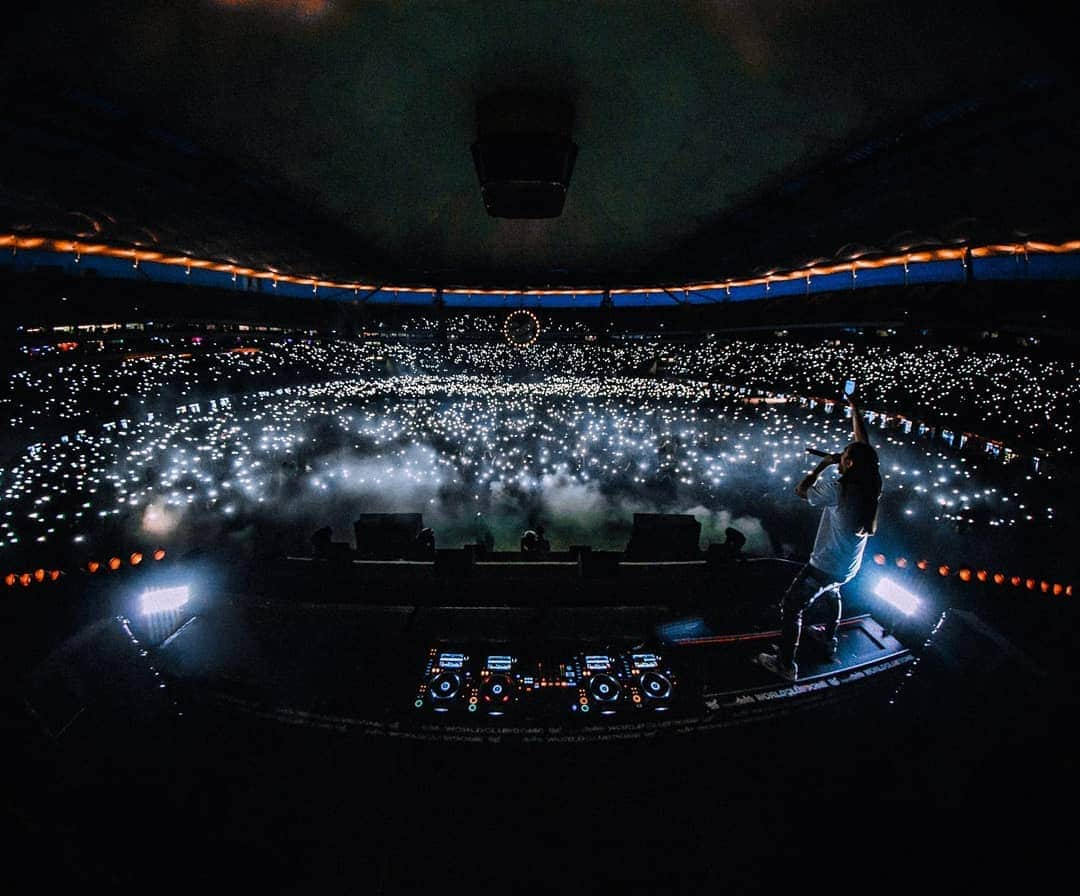 スティーヴ・アオキさんのインスタグラム写真 - (スティーヴ・アオキInstagram)「Frankfurt Germany u always set the bar so high!! I love u all!! @worldclubdome」6月9日 22時37分 - steveaoki