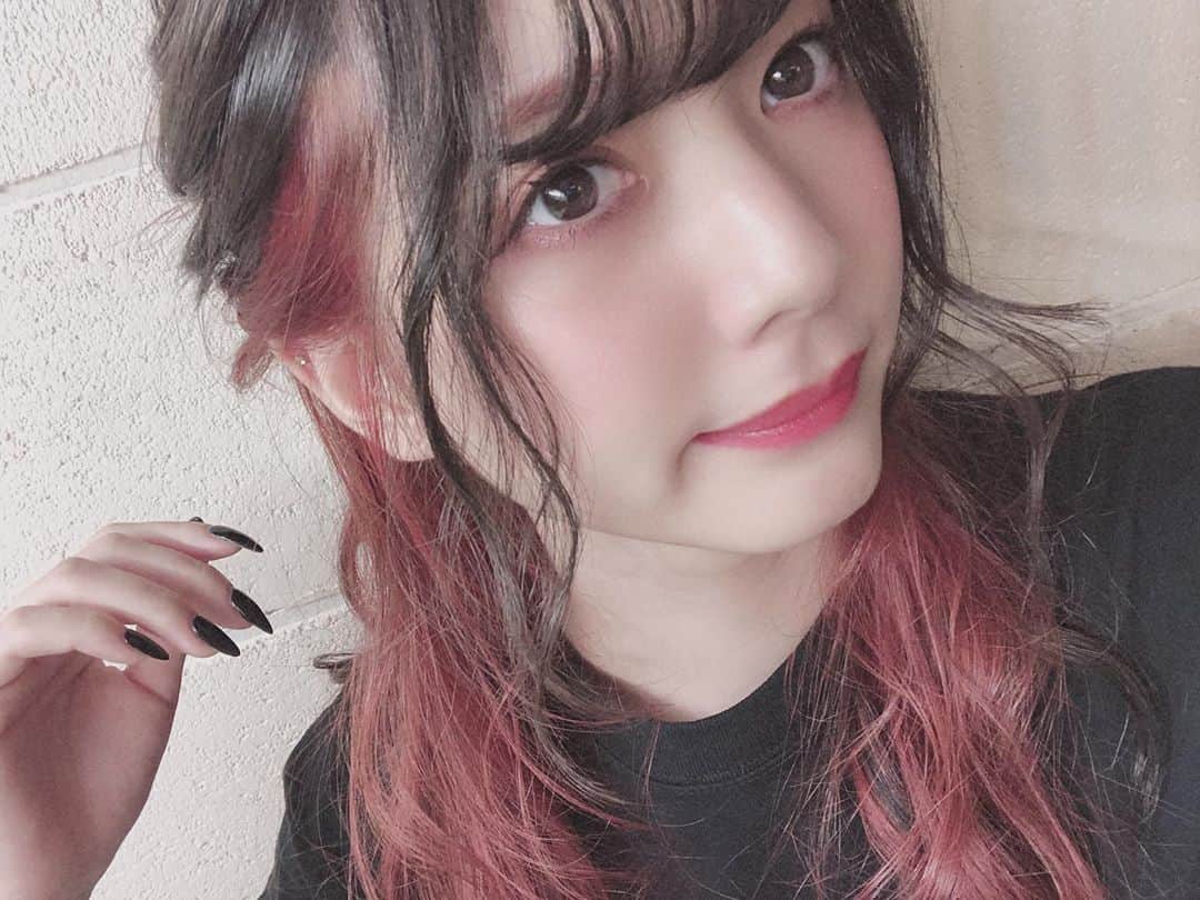 山口はのんのインスタグラム：「あか🔴」