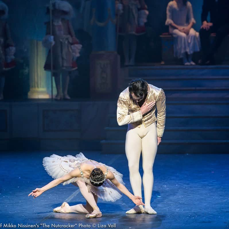 倉永美沙さんのインスタグラム写真 - (倉永美沙Instagram)「Thank you for everything @bostonballet Thank you to everyone who came to see me last night and who supported me for so many years. ボストンバレエありがとうございました。昨日来ていただいた方々、そしてずっと今まで応援してくださった皆様に感謝の気持ちでいっぱいです。#thankyou #goodbye #ballet #ballerina #ballerinalife #happy #happiness #dance #art #幸せ #バレエ #バレリーナ #rehearsal #travellife #work」6月9日 22時45分 - misakuranaga