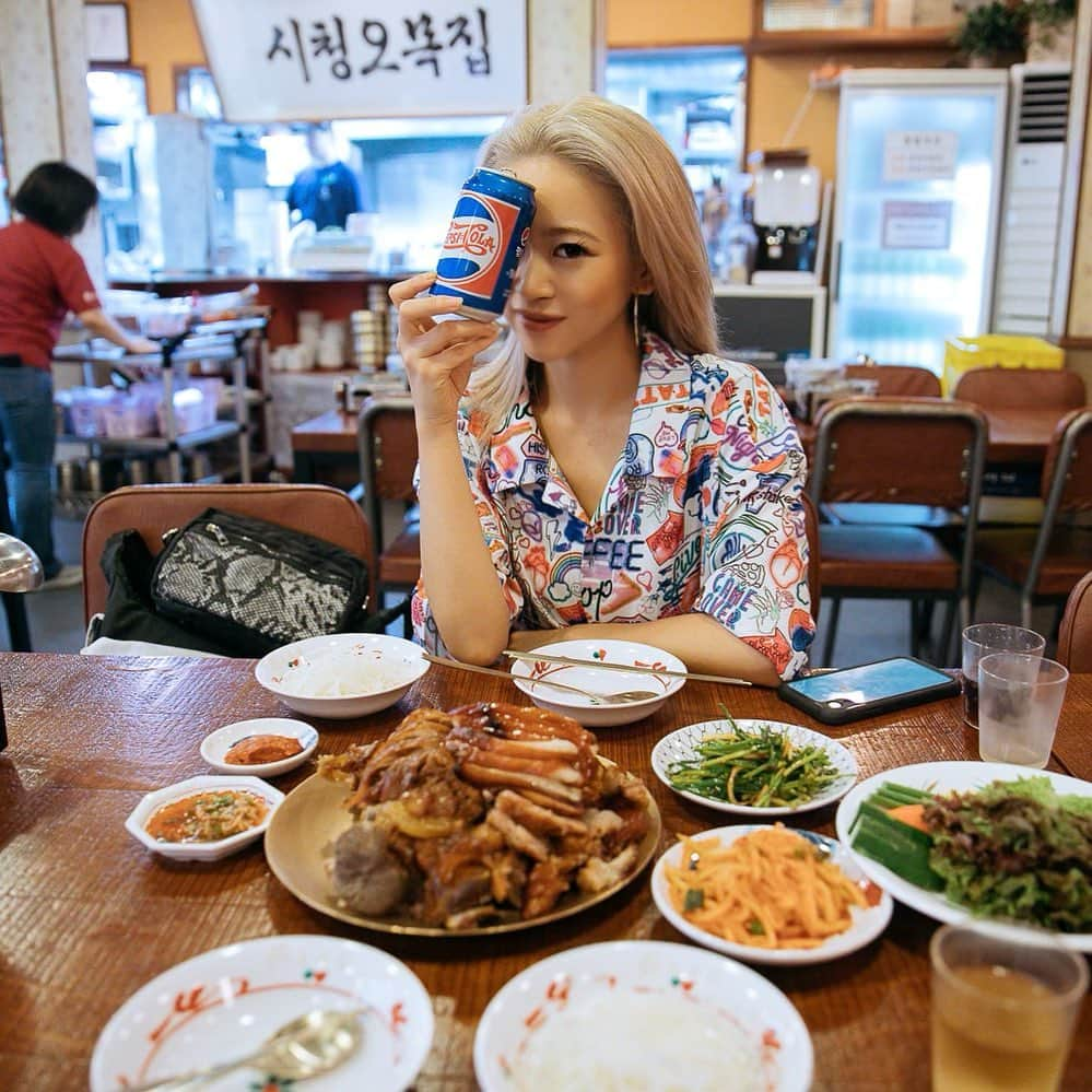 DJ KEIKOさんのインスタグラム写真 - (DJ KEIKOInstagram)「👩🏼🇰🇷 #맛있어요  photo by @kimhaze」6月9日 22時54分 - djkeikojp