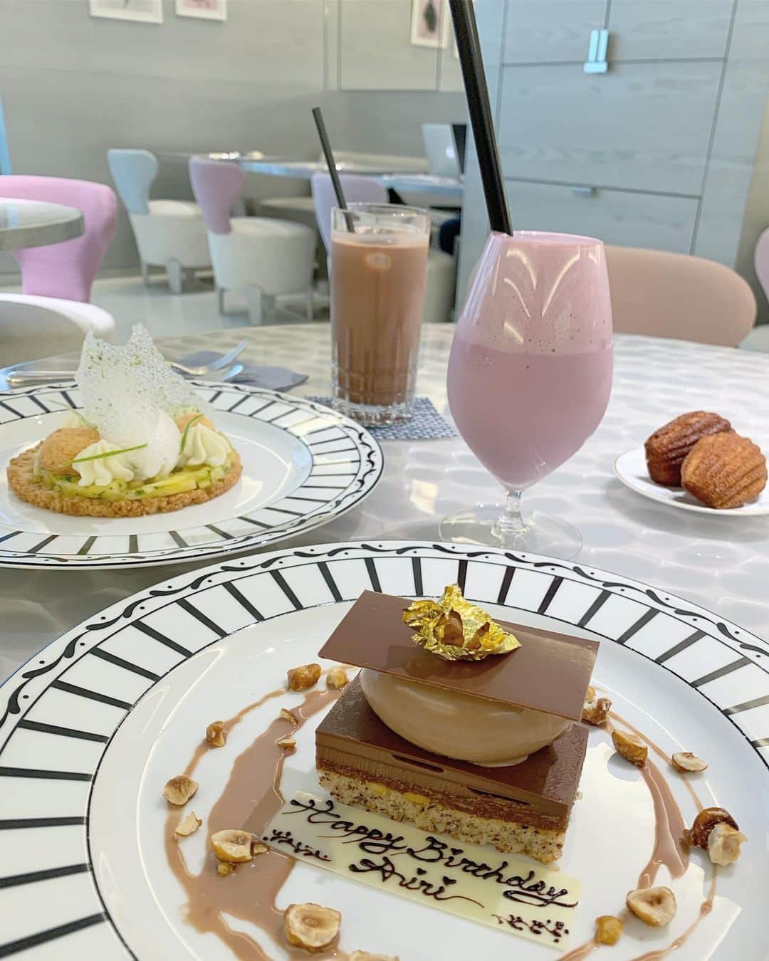 小山愛理のグルメインスタ