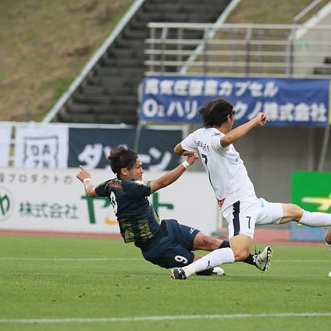 ザスパクサツ群馬さんのインスタグラム写真 - (ザスパクサツ群馬Instagram)「. 今日は、5－0で勝利✨✨ ザスパがJリーグに昇格してから初の5得点‼️ 過去にガイナーレ鳥取とは、0－5で敗戦するという苦い結果もありました。(2011年の第21節) . この勢いで、次の「バトルオブ上信越」AC長野パルセイロ戦も勝利しましょう🎵 . . #ザスパクサツ群馬 #thespa #jleague #勝利 #win  #髙澤優也 #青木翔大 #岡田翔平 #吉田将也 #goal」6月9日 23時14分 - thespakusatsugunma_official