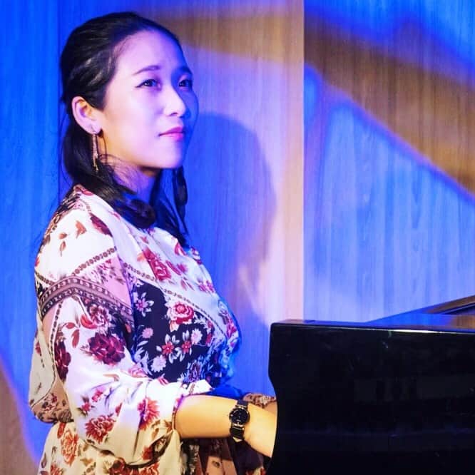 世手子のグルメインスタ