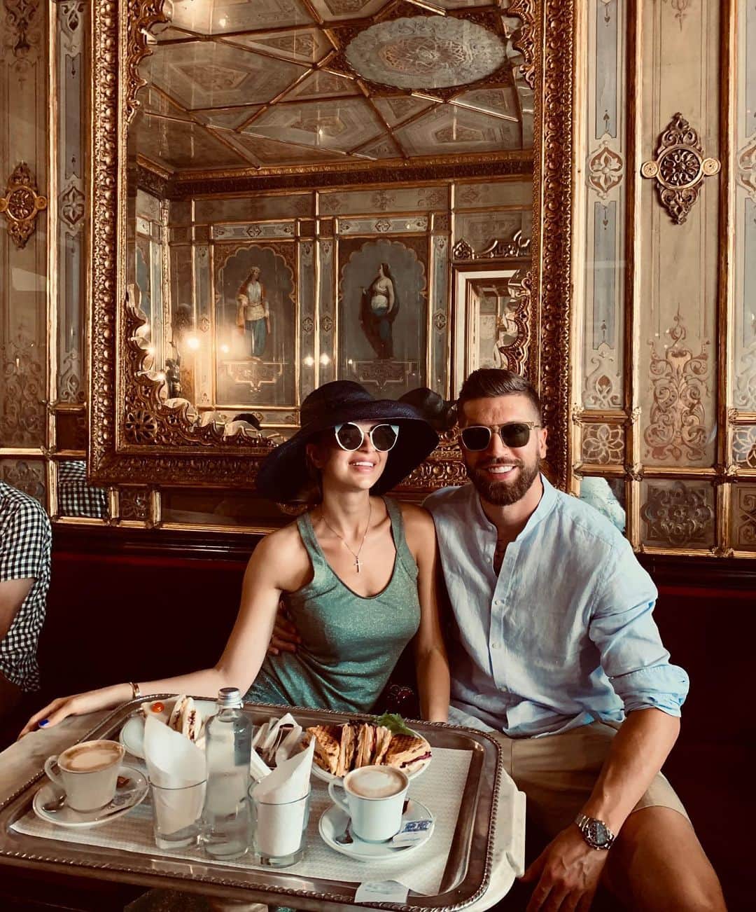 マティヤ・ナスタシッチのインスタグラム：「🇮🇹☕️☀️😎 #buongiorno」