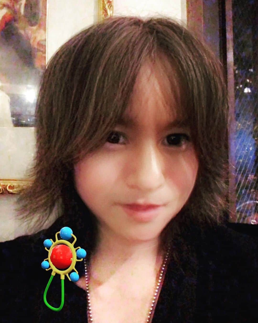 SUGIZOさんのインスタグラム写真 - (SUGIZOInstagram)「娘に子供にされたー🤣」6月9日 23時44分 - sugizo_official