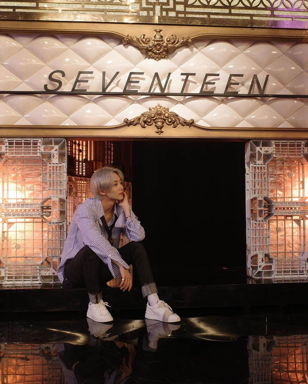 SEVENTEENさんのインスタグラム写真 - (SEVENTEENInstagram)「[17'S 정한] 화보장인 정한이」6月9日 23時52分 - saythename_17