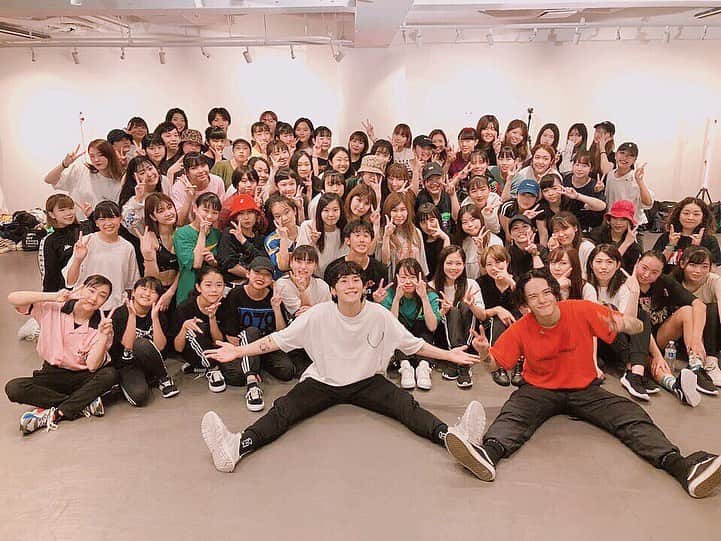 クォン・ヨンドンさんのインスタグラム写真 - (クォン・ヨンドンInstagram)「Thank u for coming🖤 愛していますよ🖤  #KWONTWINS #Tokyo」6月9日 23時57分 - _______youngmoney
