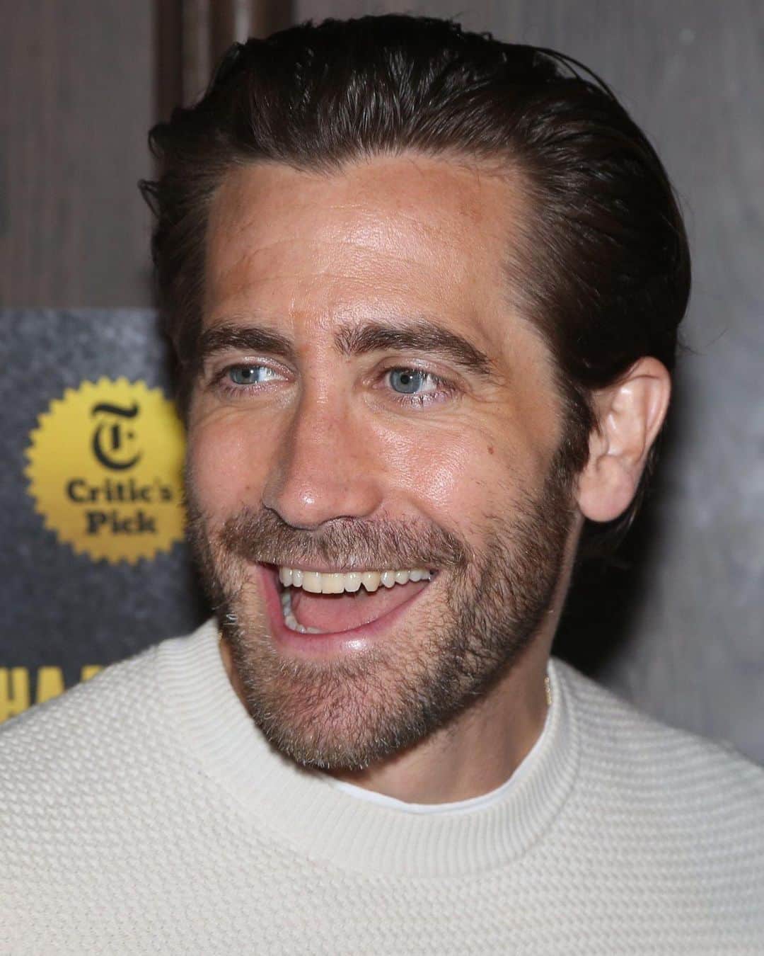 GQさんのインスタグラム写真 - (GQInstagram)「With hair like this, Jake Gyllenhaal has reason to make this face all the time. Hit the link in bio for the 10 haircuts so good all you can do is smile.」6月10日 0時02分 - gq
