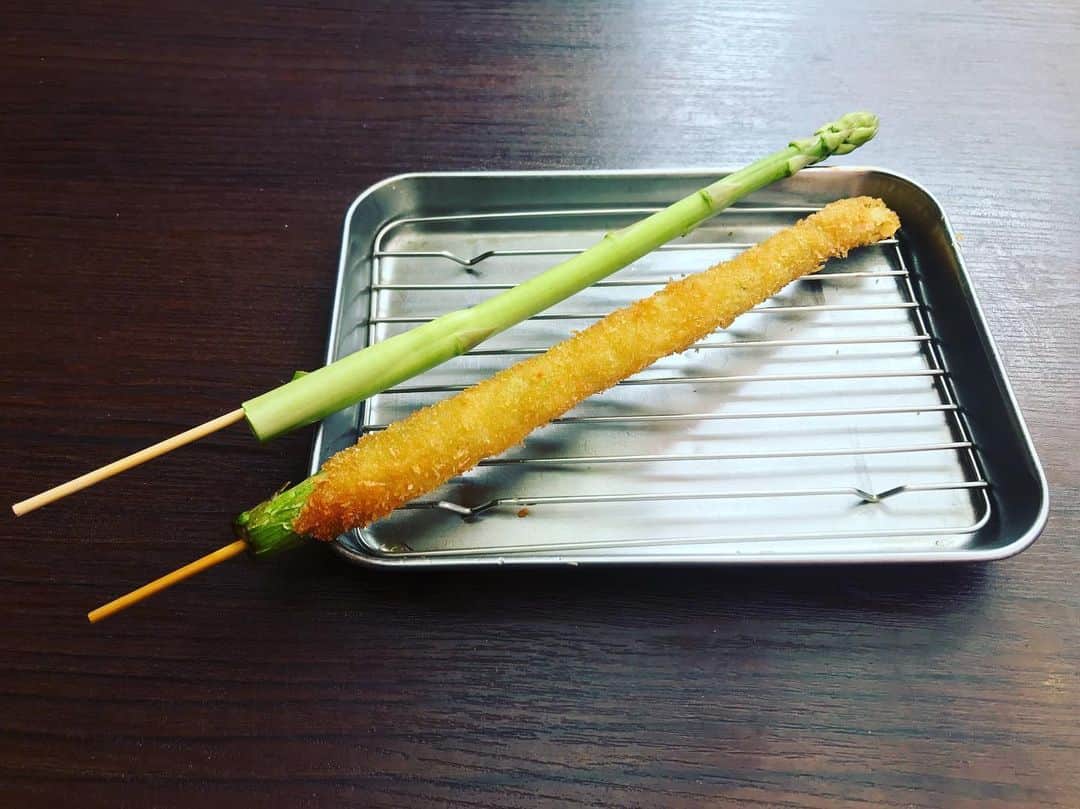 串カツ 新世界串カツいっとく【公式】のグルメインスタ