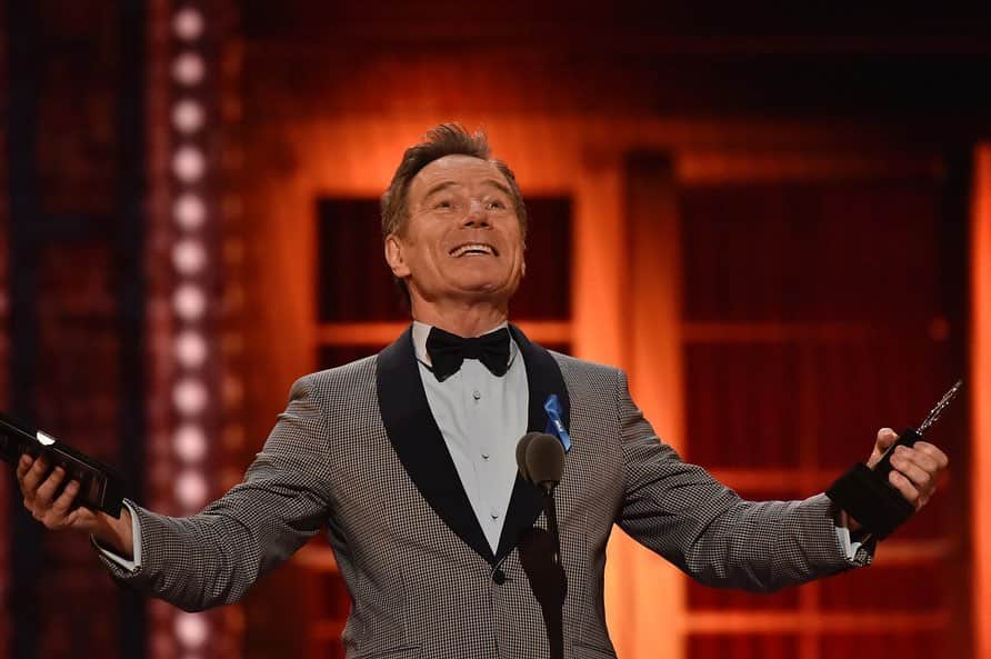 CBSさんのインスタグラム写真 - (CBSInstagram)「Congratulations to @bryancranston on his Best Leading Actor in a Play win for his performance in @NetworkBway. #TonyAwards」6月10日 12時18分 - cbstv