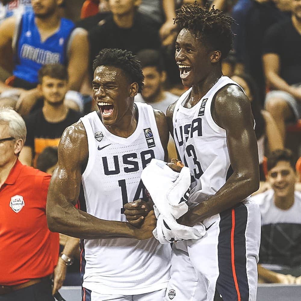 USA Basketballさんのインスタグラム写真 - (USA BasketballInstagram)「😤 Another GOLD for the USA Men’s U16 National Team after a 94-77 win over Canada tonight in Brazil 🥇👊」6月10日 12時30分 - usabasketball