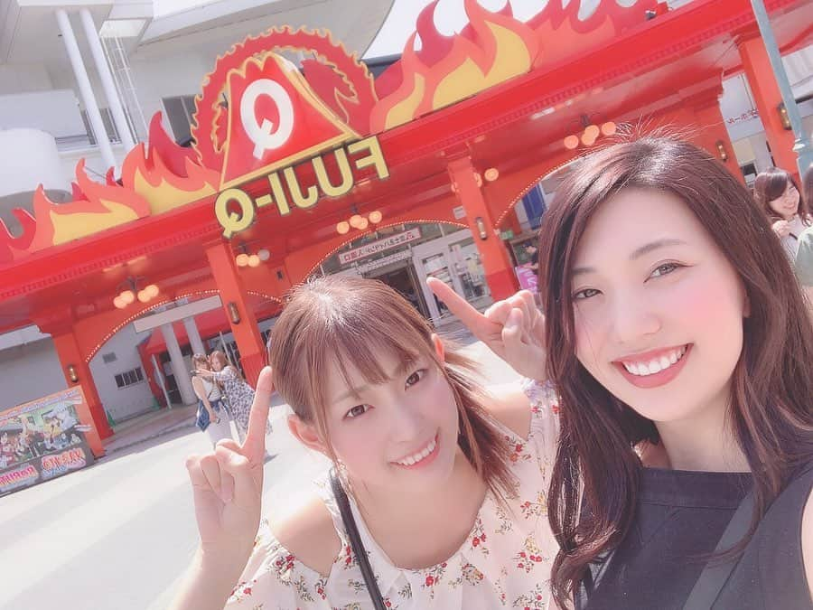 山岸逢花さんのインスタグラム写真 - (山岸逢花Instagram)「FUJI-Q🎢💕 プライベート感w . . 2人とも体力ありすぎて 絶叫4種とも乗り尽くした🔥 ストレス発散🤣！ . . .」6月10日 12時40分 - ayakayamagishi_