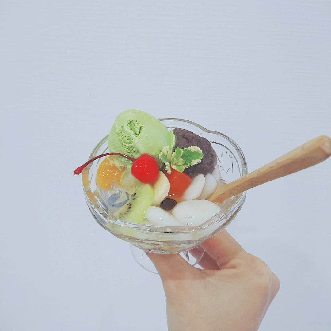 momoのインスタグラム