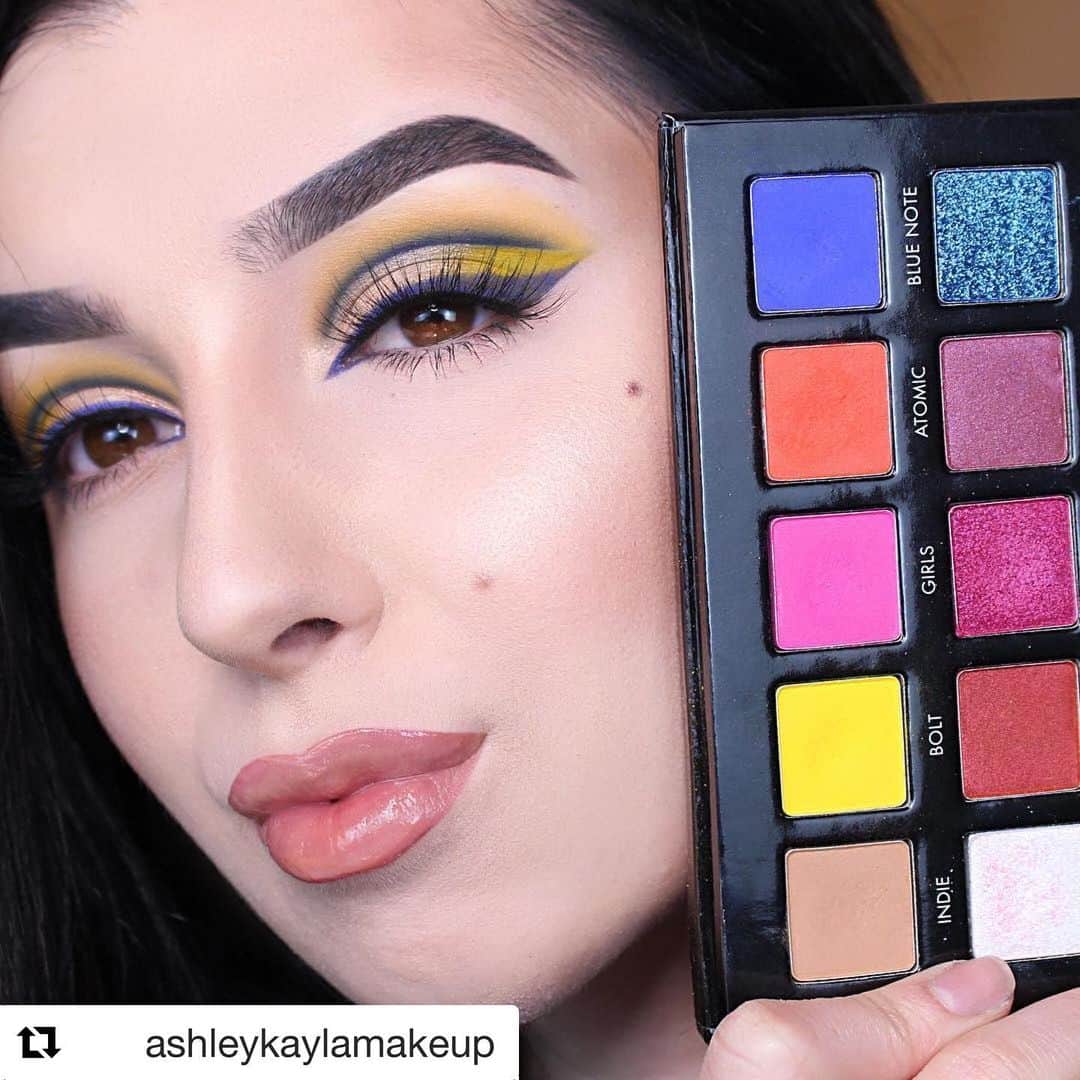 LORACさんのインスタグラム写真 - (LORACInstagram)「Creative color combos are what we ❤️ to see! Loving @ashleykaylamakeup ’s look using our NEW Neon Lights PRO Pressed Pigments Palette now available online on @ultabeauty 🦋🐠 #LORAC #LORACNeonLights #LORACCosmetics⚡️#repost @ashleykaylamakeup ・・・ Would you wear this bold eye?  I love how this color combo came out!  I used @LORACcosmetics for the entire look including:  Neon Lights PRO Eyeshadow Palette  Gilded Lily Highlighter  POREFection Foundation  Vivid Blush  Alter Ego Gloss  Get yours now @UltaBeauty online and on LORAC.com starting 6/10  #LoracPartner #LoracNeonLights #Strobing #creativemakeup #graphicliner #bluemakeup #yellowmakeup #eyeshadowpalette #ad」6月10日 4時05分 - loraccosmetics