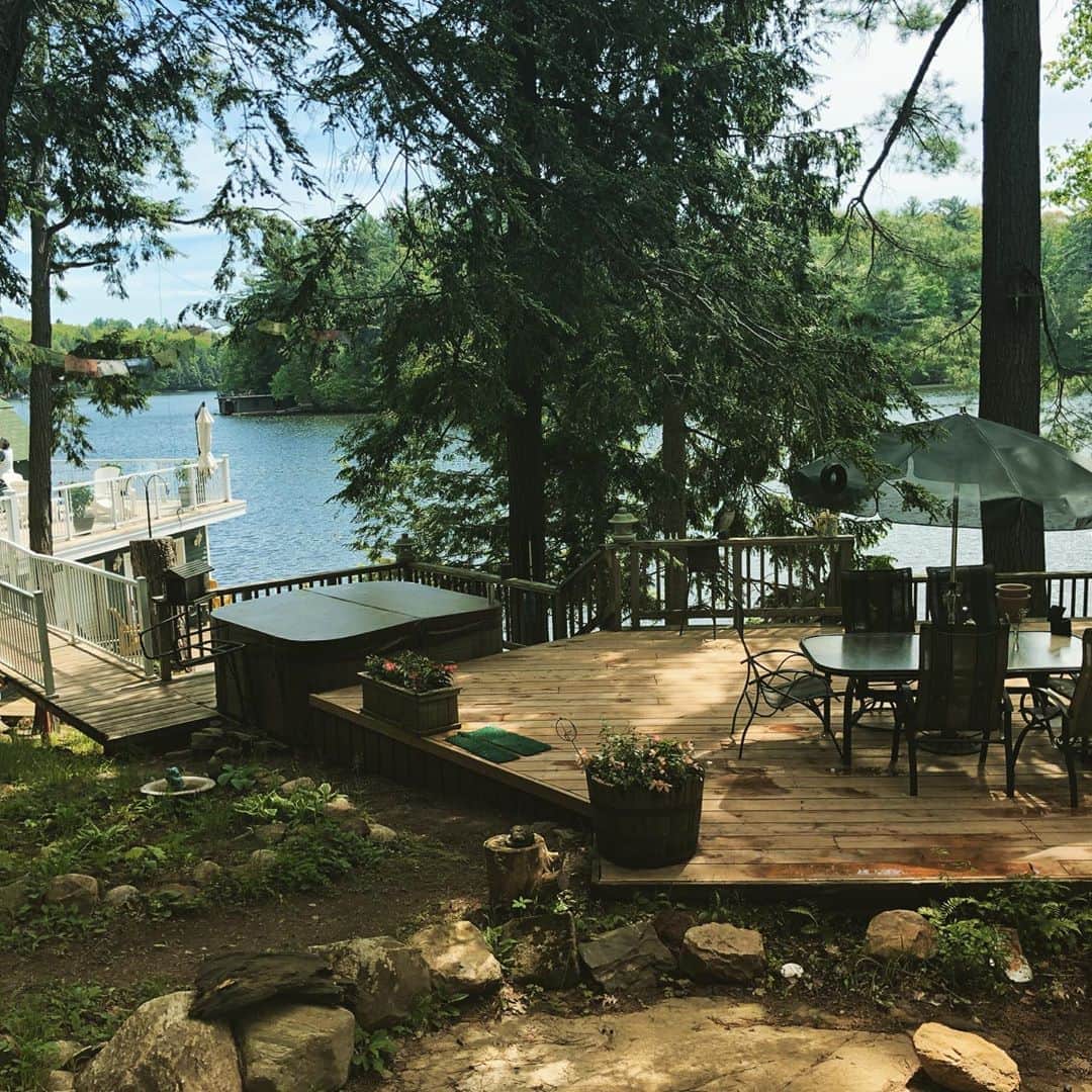 ブライアン・オーサーのインスタグラム：「Heaven on earth !  I’m recharged for the next few weeks :)」