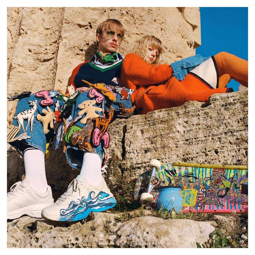 のインスタグラム：「Featuring a chunky soled design, the #GucciRhyton is printed with a graphic wave print for #GucciPreFall19. Discover more through link in bio. @alessandro_michele #AlessandroMichele」