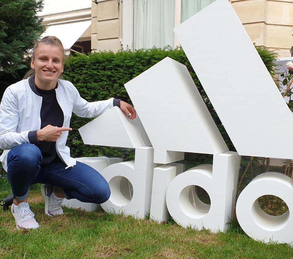 Amandine BROSSIERさんのインスタグラム写真 - (Amandine BROSSIERInstagram)「Merci @adidasparis de m'accompagner dans mon projet ✨  #adidas #adidasparis #adidasfamily #adihouse」6月10日 6時04分 - amandine.brossier