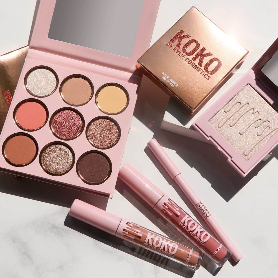Kylie Cosmeticsさんのインスタグラム写真 - (Kylie CosmeticsInstagram)「KOKO KOLLECTION round 3 💖 so excited to share our newest collab with @khloekardashian 😍 coming June 14th ✨」6月10日 7時02分 - kyliecosmetics