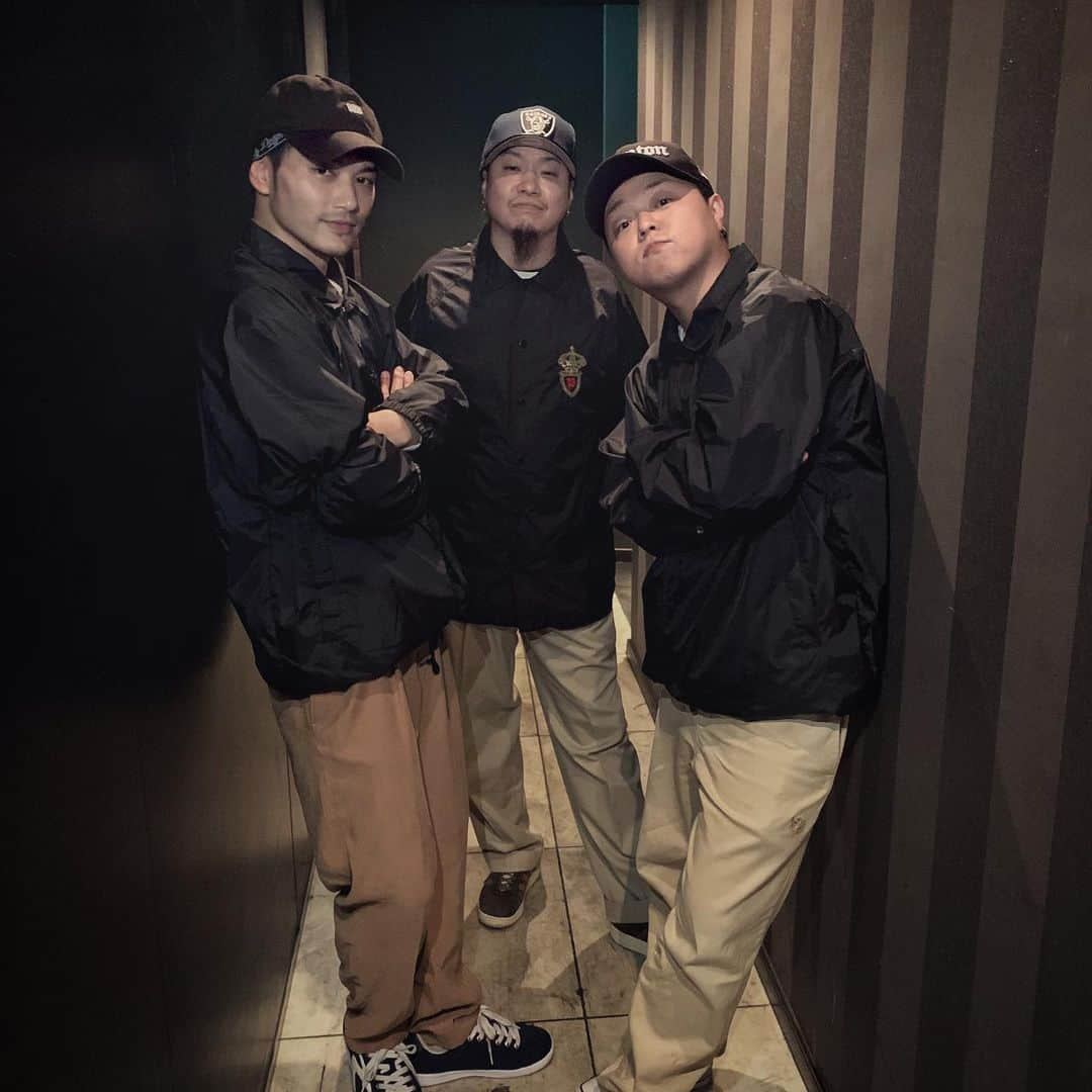 落合将人さんのインスタグラム写真 - (落合将人Instagram)「PASSIONEやっと3人でできました。  スーパーアニメーターの2人と一緒に踊れて刺激フルで楽しかったー アニメーション最高！ みんなアニメーションやりましょう！  ありがとうございました🌞  #pop #dance #animation #PASSIONE」6月10日 7時26分 - masato_ochiai