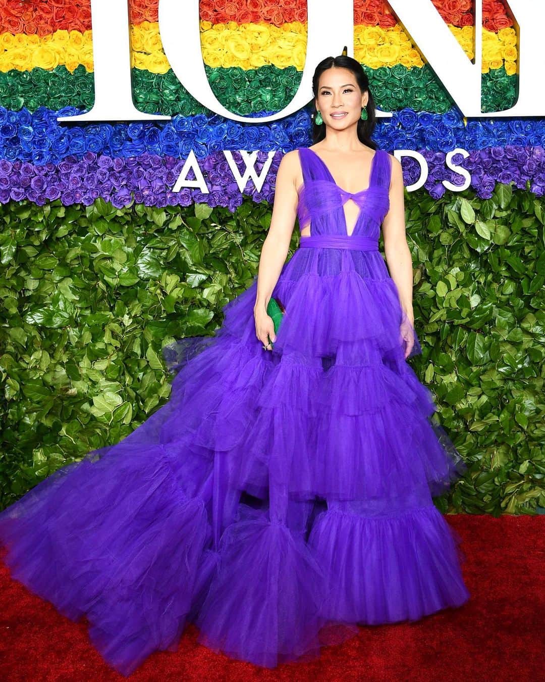WHO WHAT WEARさんのインスタグラム写真 - (WHO WHAT WEARInstagram)「It's a colorful carpet at the #TonyAwards tonight. 🌈 Tap the link in bio for all the looks that deserve a standing ovation. photos: getty images, rex features」6月10日 9時20分 - whowhatwear