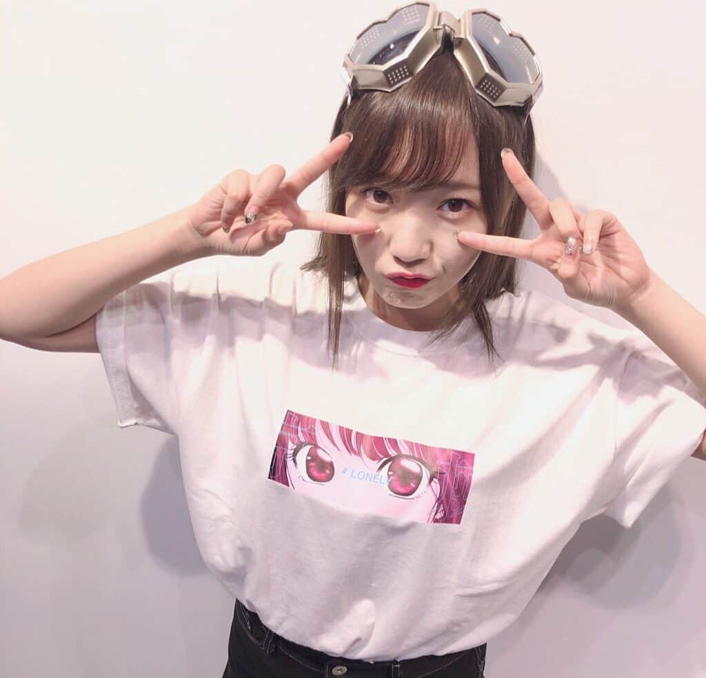のインスタグラム：「ラフォーレイベントありがとう！！ 頭についてるやつ可愛いでしょ〜 いけでしょ〜💓💓💓 #インスタ活動 #フォローして #いいねして #lonely #京佳 #私服 #fashion #きゃわ〜 #いけ〜」