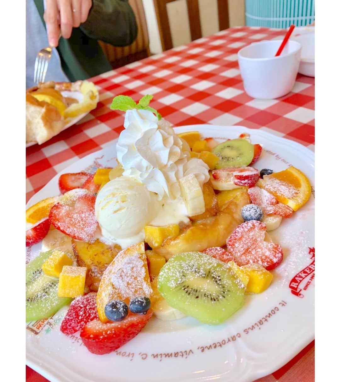 花田浩菜のグルメインスタ