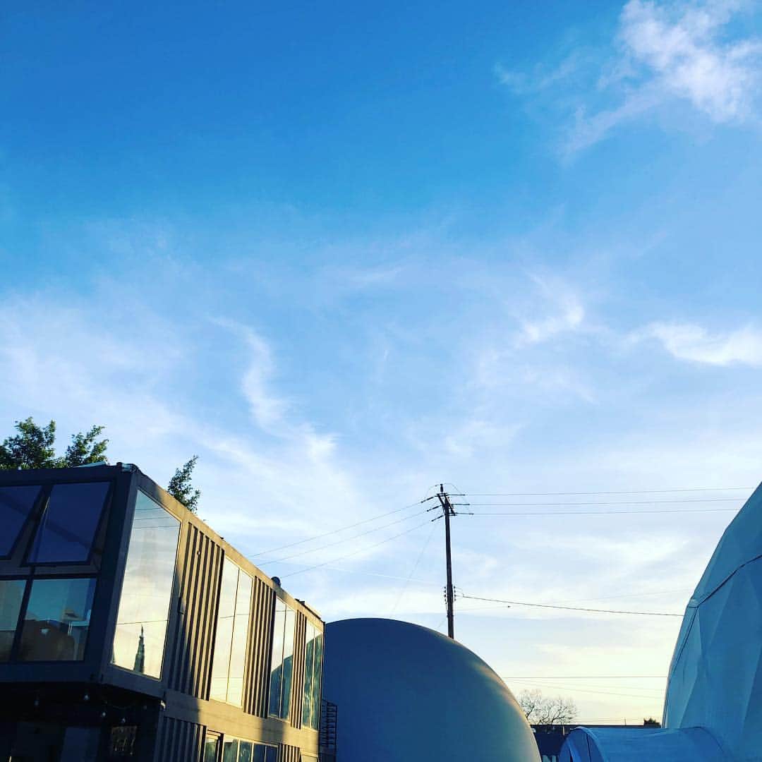 須田剛一のインスタグラム：「Devolver!」