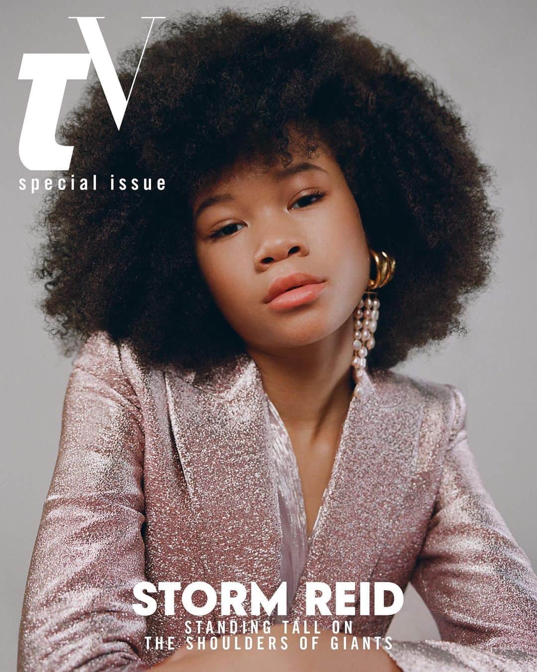 Teen Vogueさんのインスタグラム写真 - (Teen VogueInstagram)「Our latest special issue celebrates an important occasion for both Teen Vogue and @StormReid: our sweet 16! 🎉 At the link in bio, the @euphoria star talks to us about her career ascent and working with living legends. 📸: @micaiahcarter ✍️: @akilahh Stylist: @jasonbolden Hair: @takishahair Makeup: @rennobuko」6月10日 21時03分 - teenvogue