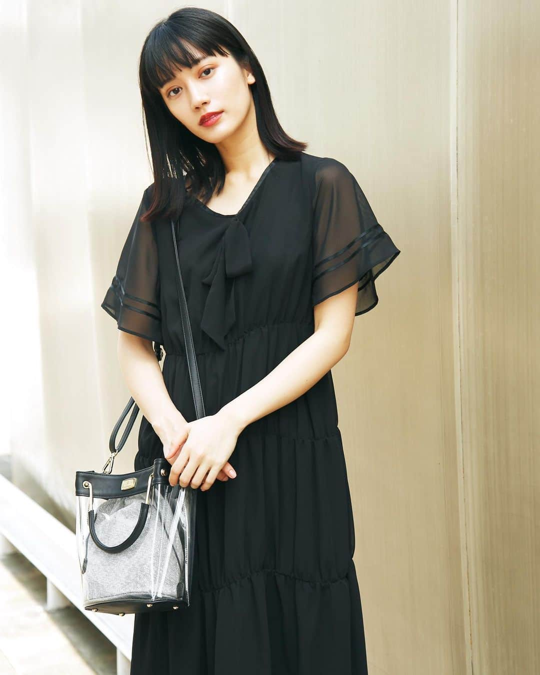 Droptokyoさんのインスタグラム写真 - (DroptokyoInstagram)「TOKYO STREET STYLE Name: @mari_ka95  Top: @maryquant_official  Bag: @maryquant_official  #MARYQUANT#pr#streetstyle#droptokyo#tokyo#japan#streetscene#streetfashion#streetwear#streetculture#fashion#shibuya#ファッション Photography: @keimons」6月10日 21時20分 - drop_tokyo