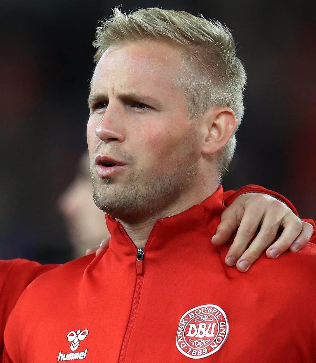 レスター・シティFCさんのインスタグラム写真 - (レスター・シティFCInstagram)「Kasper Schmeichel and 🇩🇰 take on Georgia tonight in the UEFA EURO Qualifiers 🌍 . . . #lcfc」6月10日 21時22分 - lcfc