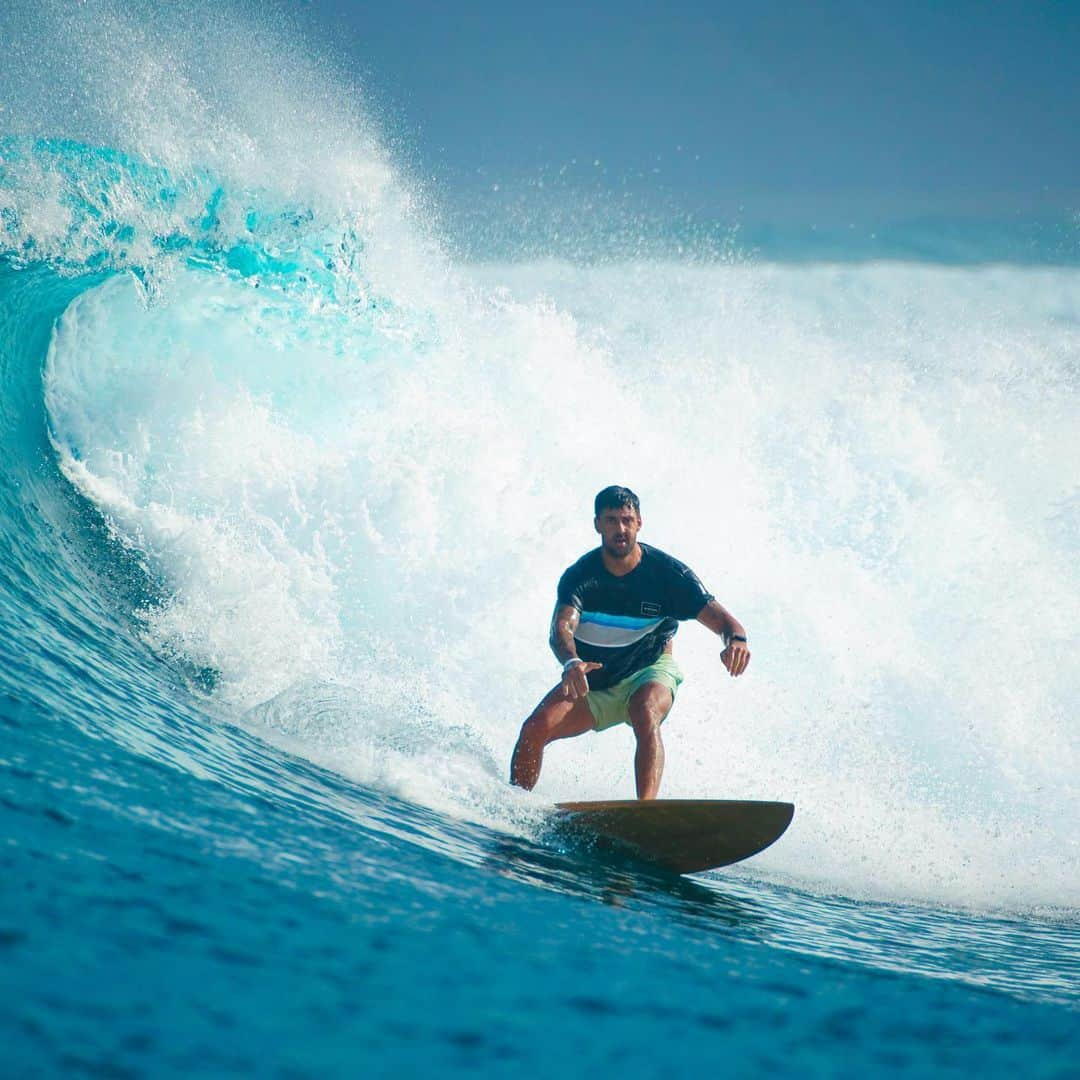 アダム・フェデリチさんのインスタグラム写真 - (アダム・フェデリチInstagram)「Nice to get back in the water 🏄🏽‍♂️🤙🏼 (thanks @hannahandersonmedia for the pics 😉)」6月10日 21時38分 - federici32