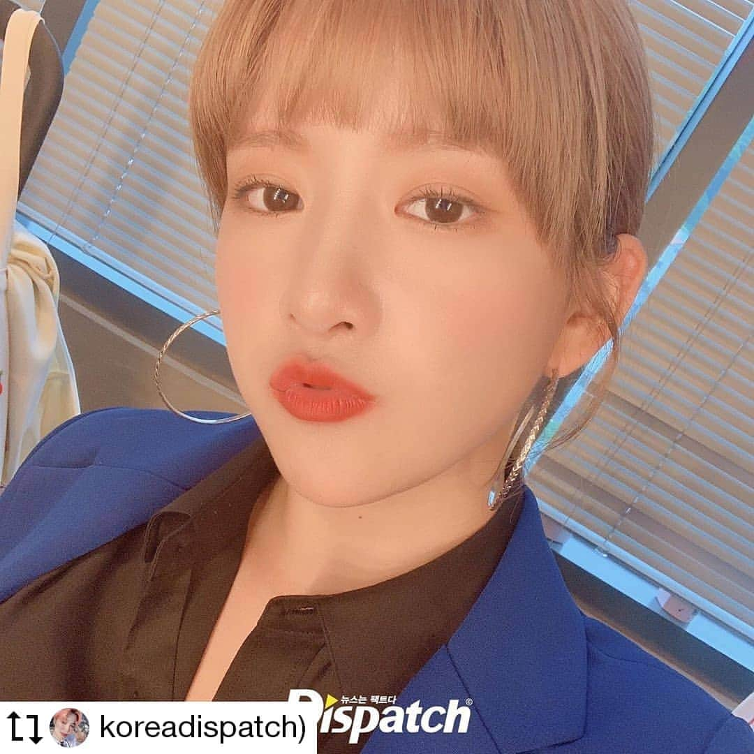 宇宙少女さんのインスタグラム写真 - (宇宙少女Instagram)「#Repost @koreadispatch) Made by @Image.Downloader · · · · 😍역.대.급 섹시 카리스마를 보여준 우주소녀 셀카 선물😍 . 캬!🥂💞러브샷에 취해버렸어🤪 블랙홀 같은 눈빛에 한번 반하고 카리스마 뿜뿜 슈트핏에 두번 반하게 하는  매력 화수분 우주소녀의 셀카 선물💖 . . #우주소녀 #WJSN #설아 #엑시 #보나 #은서 #다영 #다원 #수빈 #여름 #루다 #연정 #디스패치 #디패」6月10日 21時47分 - wjsn_cosmic