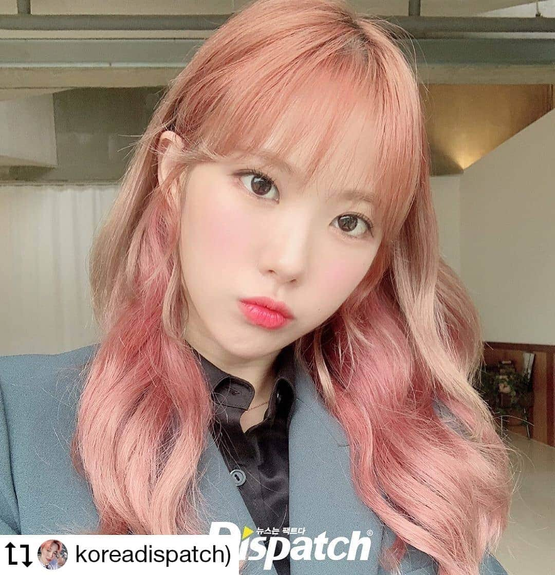 宇宙少女さんのインスタグラム写真 - (宇宙少女Instagram)「#Repost @koreadispatch) Made by @Image.Downloader · · · · 😍역.대.급 섹시 카리스마를 보여준 우주소녀 셀카 선물😍 . 캬!🥂💞러브샷에 취해버렸어🤪 블랙홀 같은 눈빛에 한번 반하고 카리스마 뿜뿜 슈트핏에 두번 반하게 하는  매력 화수분 우주소녀의 셀카 선물💖 . . #우주소녀 #WJSN #설아 #엑시 #보나 #은서 #다영 #다원 #수빈 #여름 #루다 #연정 #디스패치 #디패」6月10日 21時48分 - wjsn_cosmic