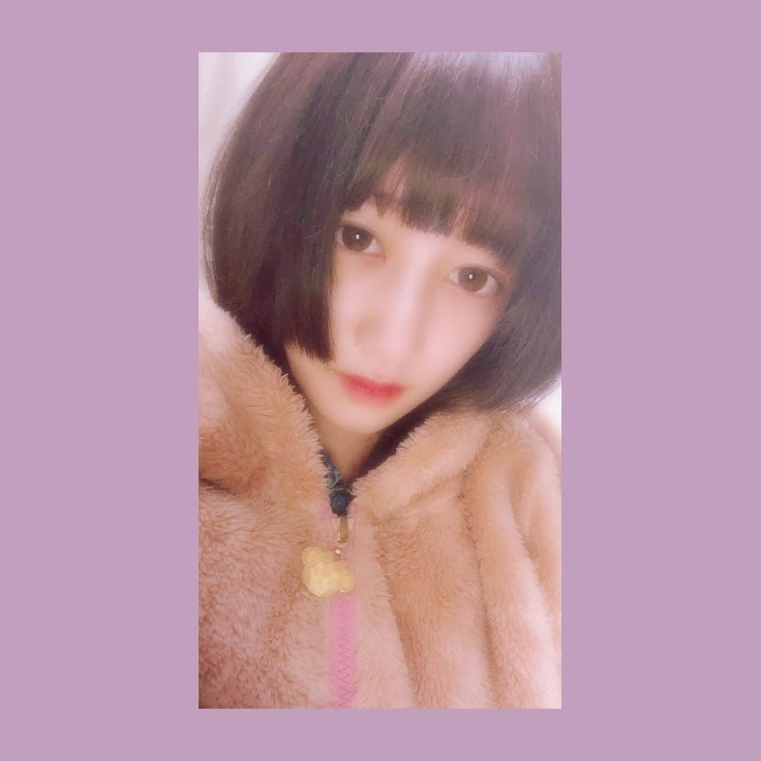 福島雪菜さんのインスタグラム写真 - (福島雪菜Instagram)「ʚ✞ɞ * * 洗濯物乾かないよねぇ〜 梅雨か、、˚☂•̩̩͙⁺゜ * みんな、どうやって服乾かしてるの(๑•̌.•̑๑)ˀ̣ˀ̣ （因みに扇風機とかないよ。わら） * * * ୨୧チケット販売中୨୧ #劇団４ドル５０セント 舞台 【劇場版 #あなたがいなくて僕たちは】 7/3（水）〜7/7（日） #原宿駅前ステージ プロフィール欄URLから購入可能」6月10日 13時52分 - yukina_fukusima