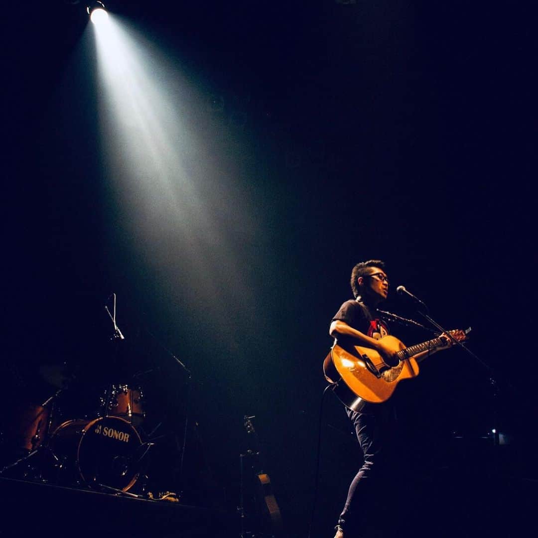 阿部浩貴さんのインスタグラム写真 - (阿部浩貴Instagram)「Zepp Sapporoライブの映える写真！ ご来場ありがとうございましたー。」6月10日 13時59分 - updown_abe