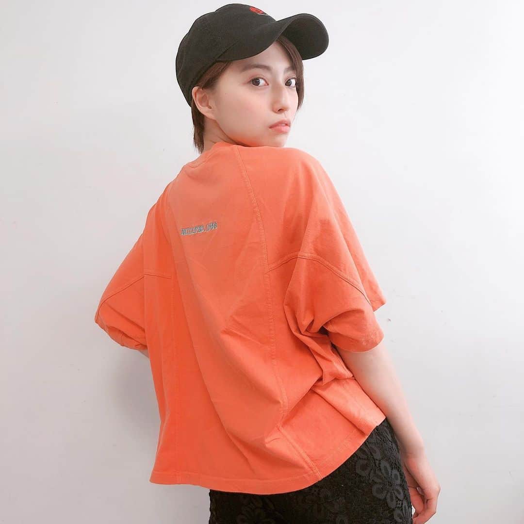 高見奈央さんのインスタグラム写真 - (高見奈央Instagram)「. . オレンジとか きいろすっきゃねん🧡💛 . #milkfed  #fashion #ootd #coordinate」6月10日 15時05分 - nao_takami1128