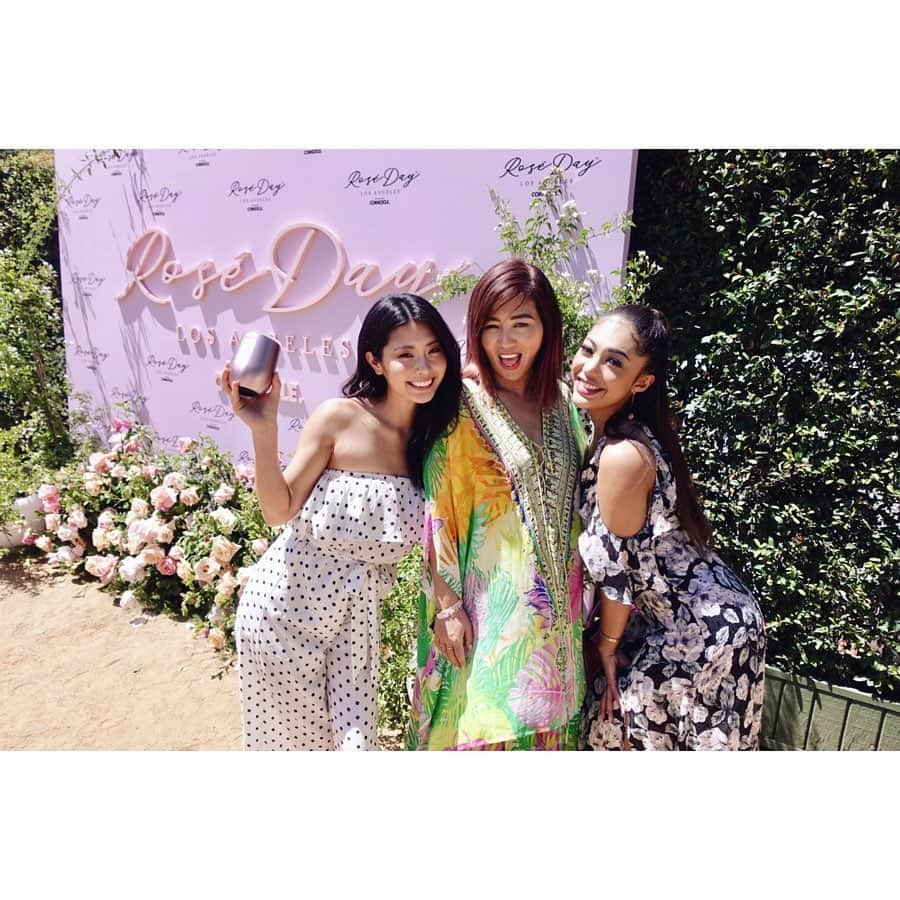 福山智可子さんのインスタグラム写真 - (福山智可子Instagram)「Such a beautiful day with @roseday_la @corkcicle . #nationalroséday #ロゼの日があるって知ってた？」6月10日 15時14分 - chikako808