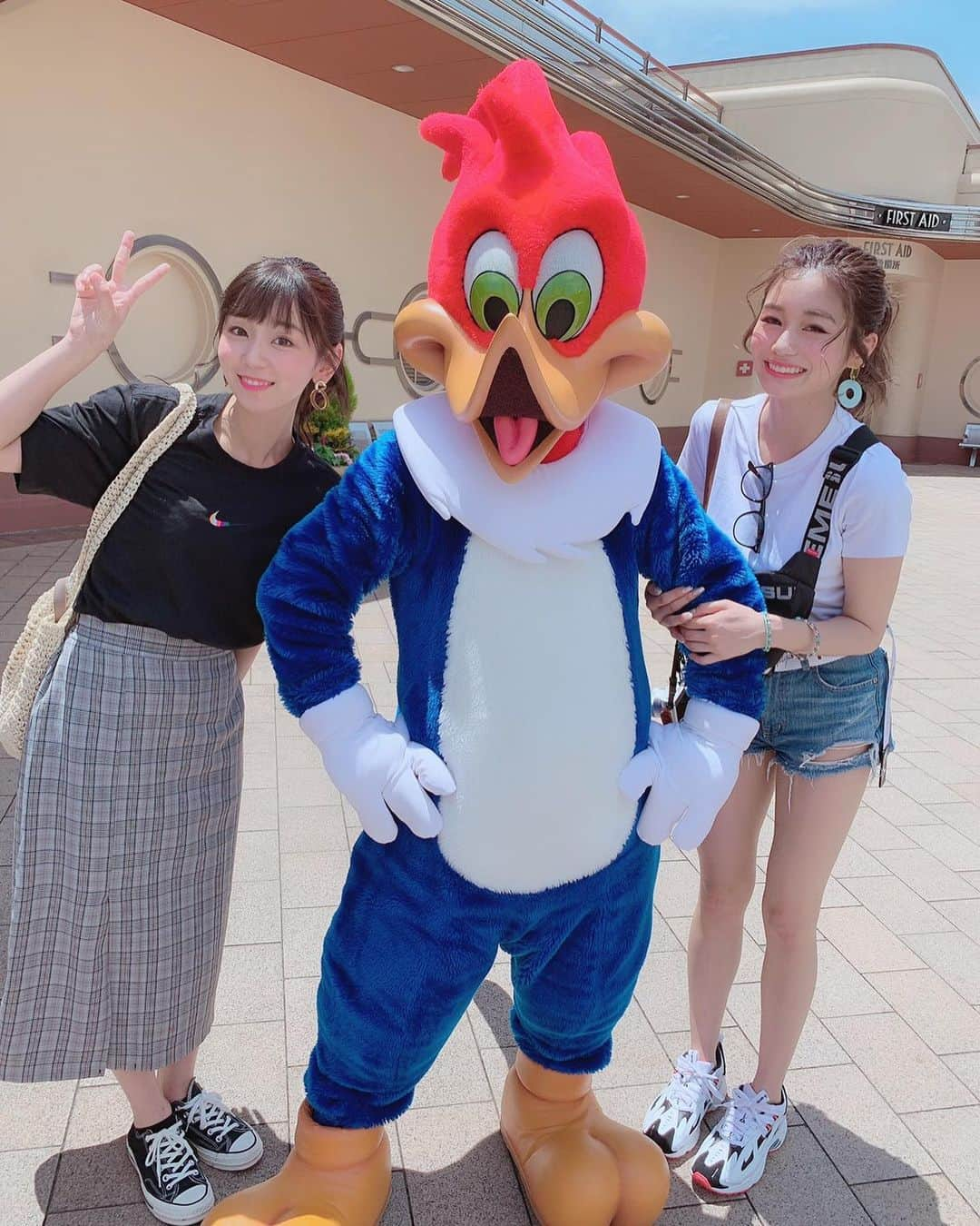 吉川千愛さんのインスタグラム写真 - (吉川千愛Instagram)「🙋🏻‍♀️🧡 ウッドペッカー ちょいこわかった！！ #LinQ #吉川千愛 #ユニバ #大阪 #USJ #ユニバーサルスタジオジャパン #こんにちあ #あいんちゅ #ミニオン #ウッドペッカー #minions #woodpecker」6月10日 16時22分 - chiaki_yo