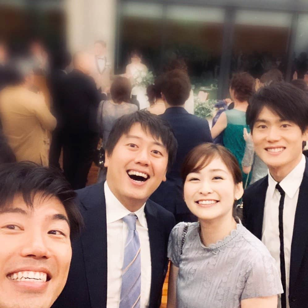 上重聡さんのインスタグラム写真 - (上重聡Instagram)「シューイチでナレーターを担当されています三村ロンドさんの結婚式の二次会にシューイチアナウンサー陣って行ってきました^_^  #シューイチ #三村ロンド さん #佐藤義朗 #安村直樹 #岩田絵里奈」6月10日 16時27分 - satoshi18kamishige