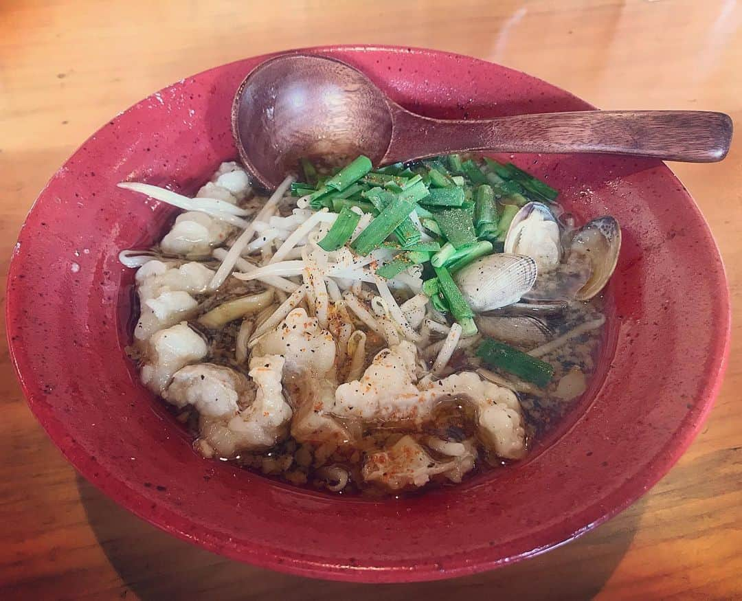 阿部裕幸さんのインスタグラム写真 - (阿部裕幸Instagram)「ホルニラブラック #awanouta #ramen #オーガニックラーメン #organicramen #ランチ #lunch #shichirigahama #七里ヶ浜  #美味い」6月10日 17時34分 - abeani111