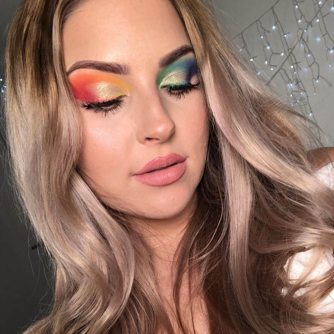 Shannonさんのインスタグラム写真 - (ShannonInstagram)「I’m so proud of this makeup look 😭💕 using the @chichicosmeticsofficial pride palette which is bloody incredible 🙌🏼 you can watch the full tut on my YouTube channel now! 🥰 https://youtu.be/BmJe0cb31oM 💜 ps check out @xobeautyshop for meet up details in Auckland on the 30th! We will also have the whole #xoBeauty range there for you to play with and to purchase!👌🏼 tag a friend who you will bring 🤠 let’s have hugs! see ya there! #shaaanxo」6月10日 17時45分 - shaaanxo
