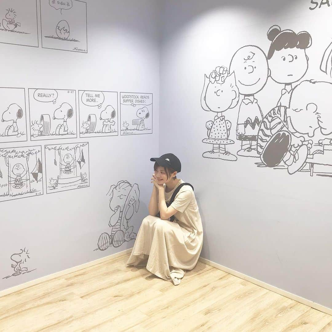 長澤愛さんのインスタグラム写真 - (長澤愛Instagram)「. . かわいい壁みっけ〜❤️❤️ . . #peanuts #snoopy #スヌーピー」6月10日 17時49分 - mnm_11.7